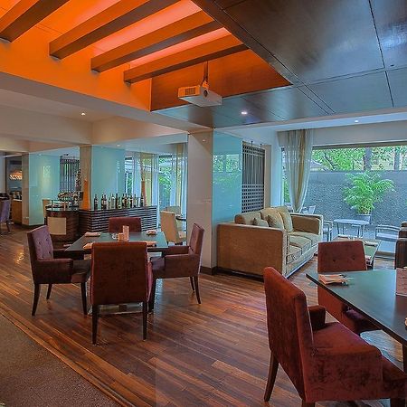 奥克伍德勒浦路公寓酒店 浦那 外观 照片